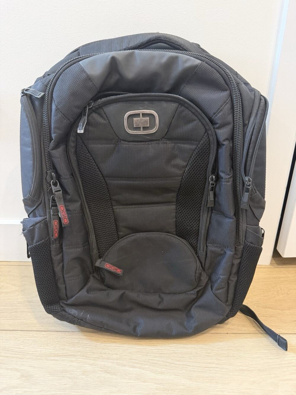 OGIO Bandit 17 Computer Backpack Red Black